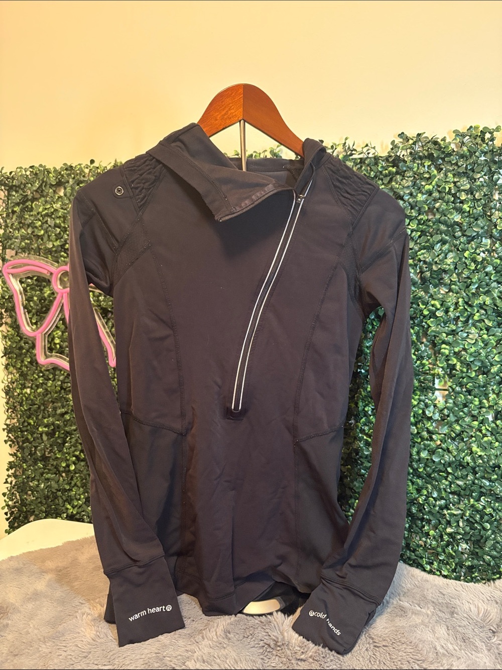 lululemon athletica Black Asymmetric Zip Hoodie Size 6